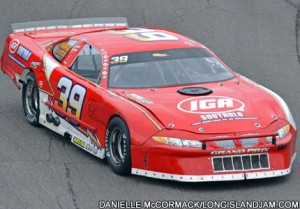 Thanks to Roger Oxee's hard-working crew, his No. 39 late model is ready for action in 2013.